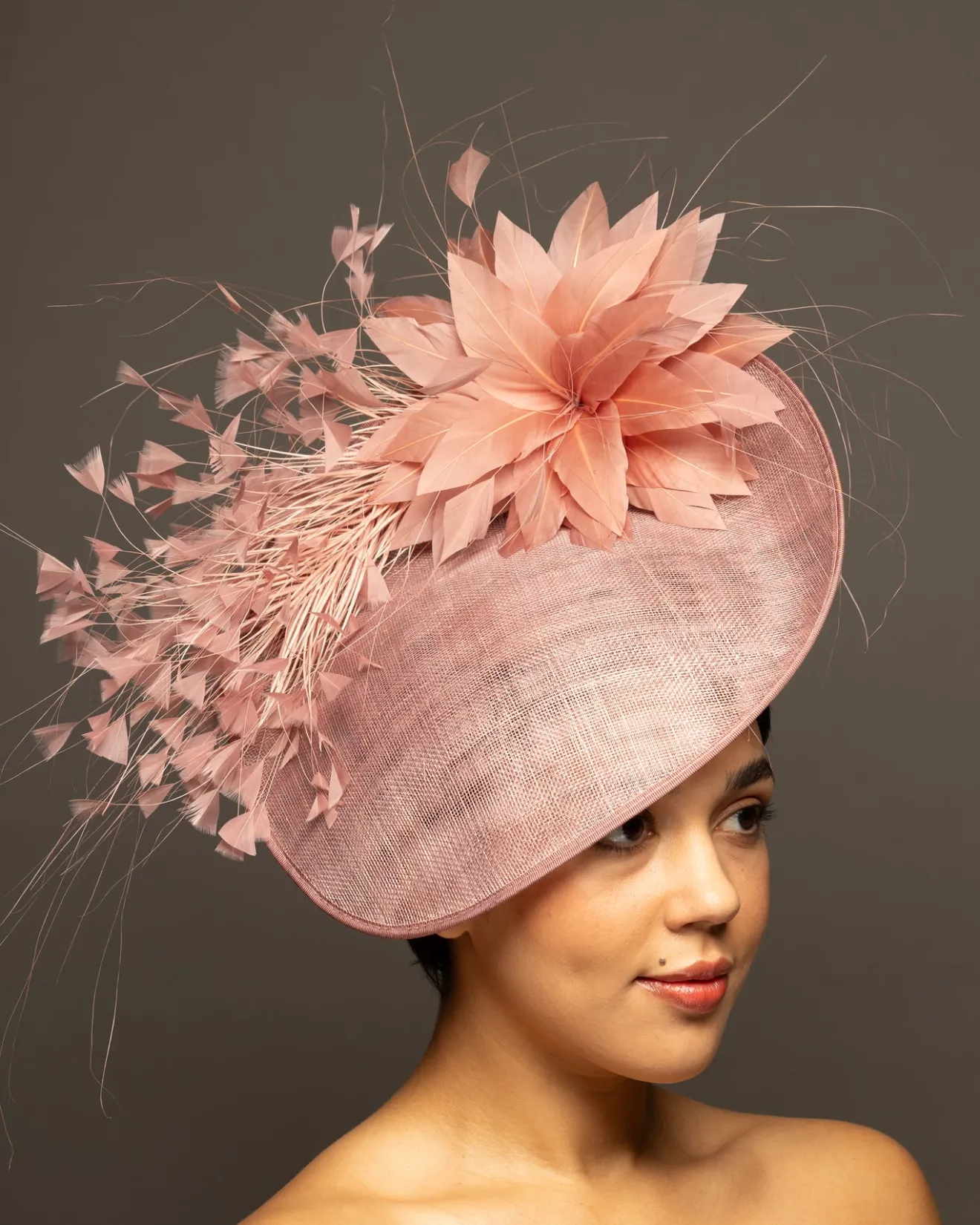 FARRAH*The Hat Girls Online