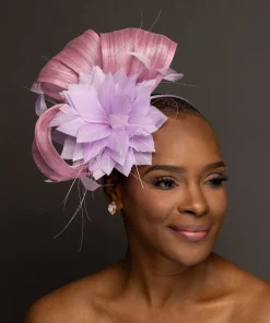 MARGIE*The Hat Girls Hot