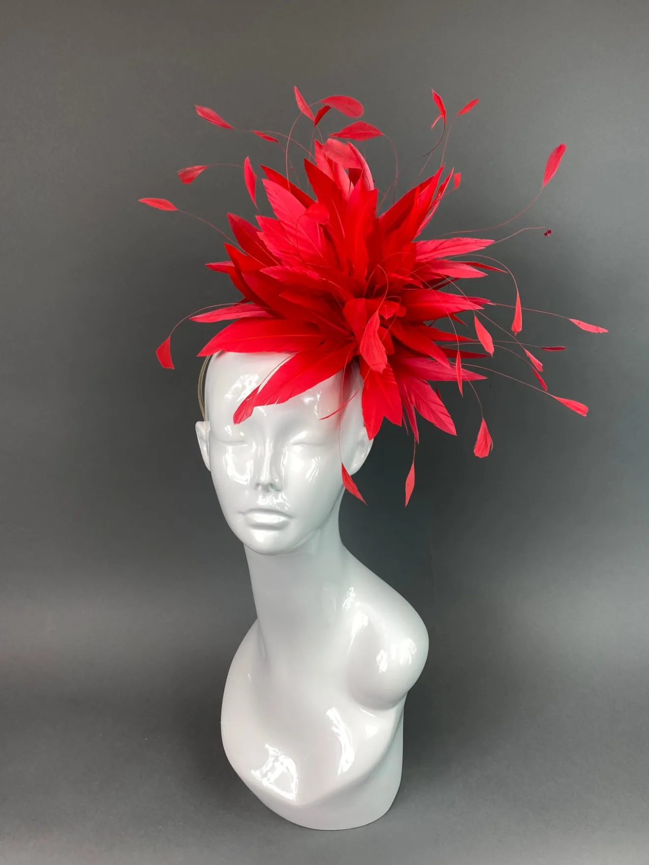 THG3895*The Hat Girls New