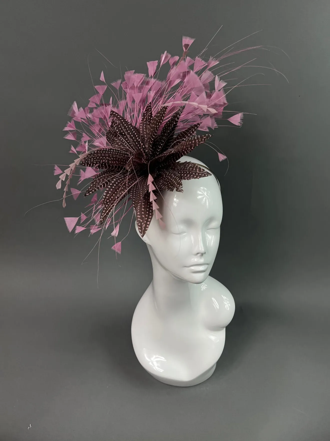 THG3886*The Hat Girls Best