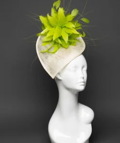 THG3411*The Hat Girls Online