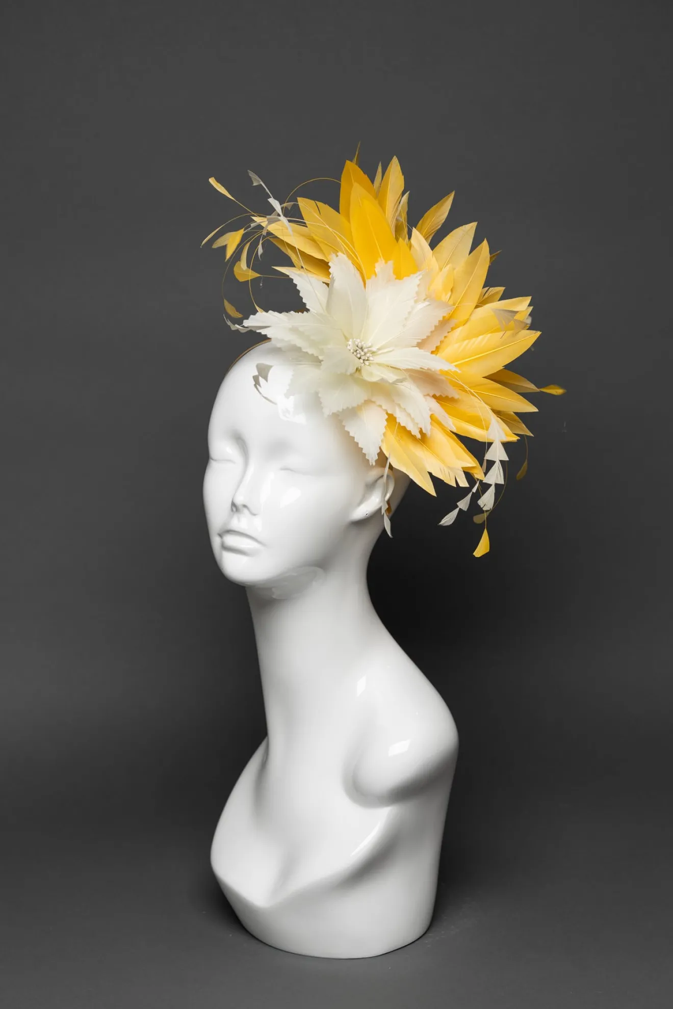 THG3306*The Hat Girls Best