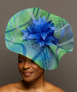 THG8898*The Hat Girls New