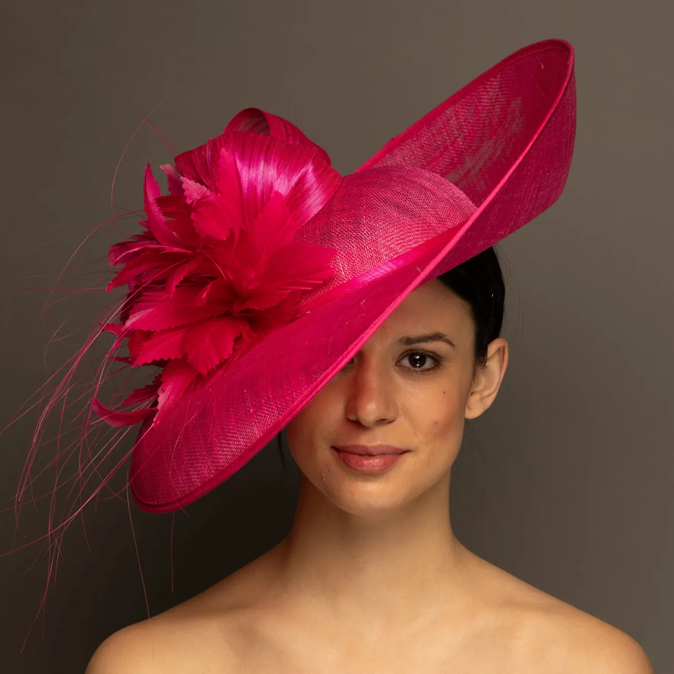 THG6787*The Hat Girls New