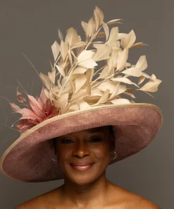 THG8920*The Hat Girls New