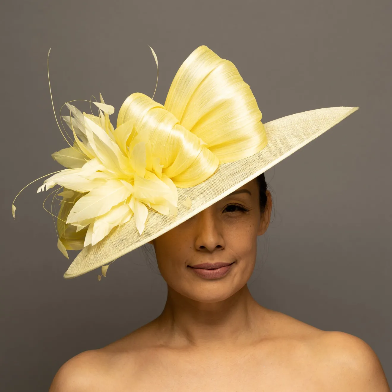 THG5143*The Hat Girls Online