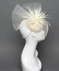 THG3770*The Hat Girls New