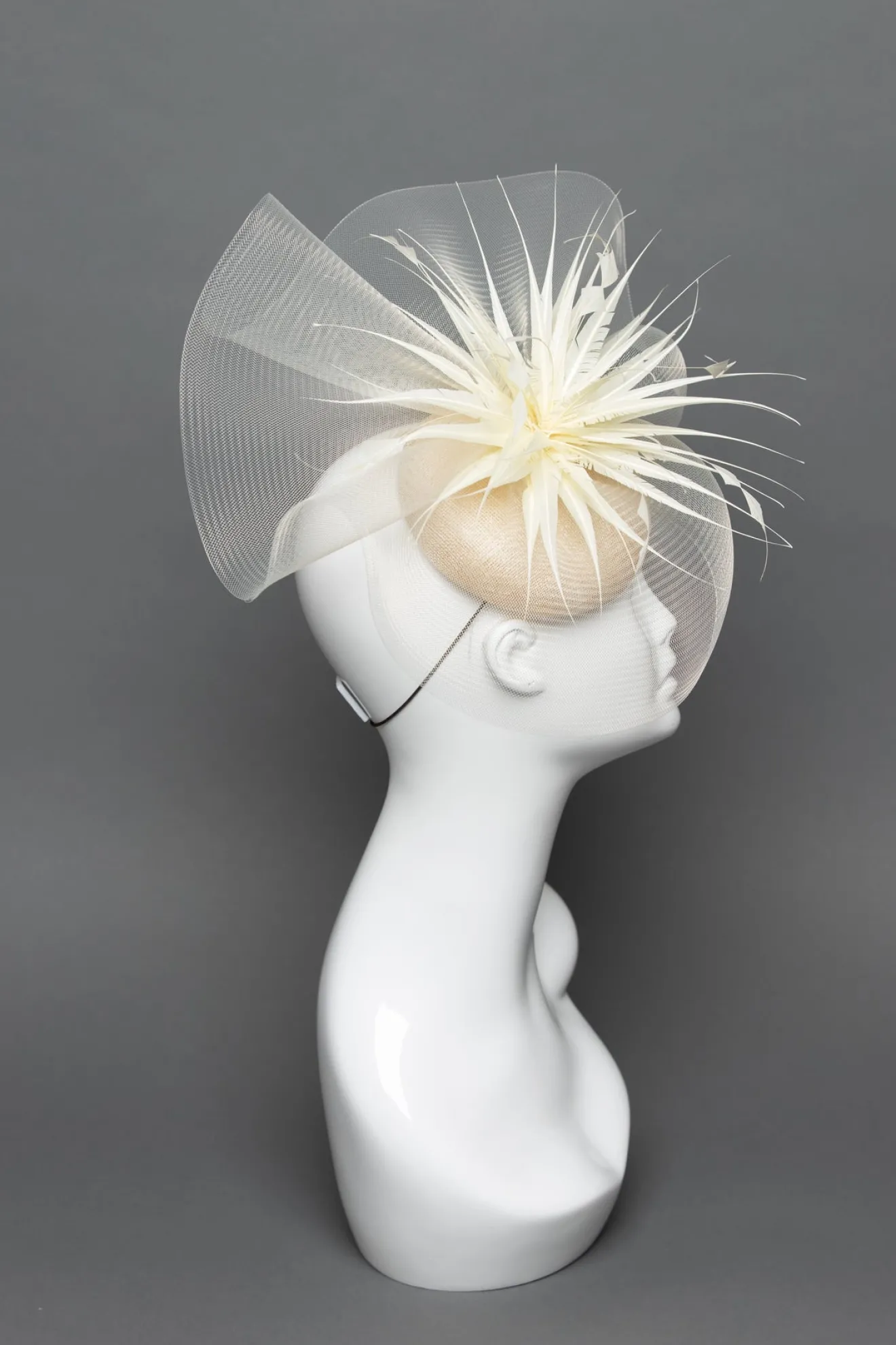 THG3770*The Hat Girls New