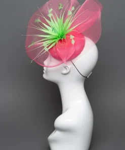 THG3769*The Hat Girls New