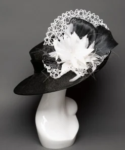 THG3550*The Hat Girls Best