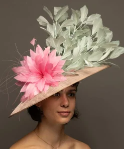 THG8021*The Hat Girls Best