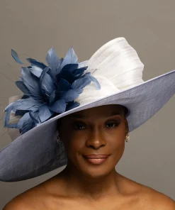 THG7225*The Hat Girls Best