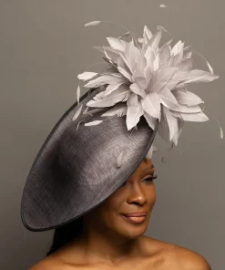 THG7200*The Hat Girls New