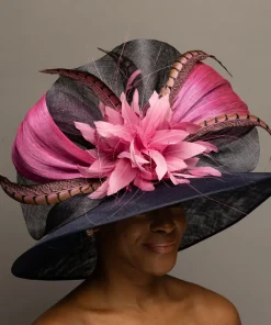 THG7161*The Hat Girls Best