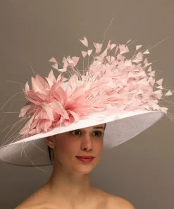 THG7042*The Hat Girls Best