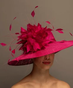 THG7032*The Hat Girls Online