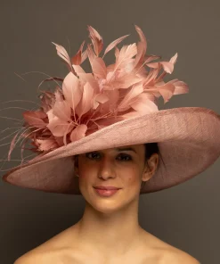 THG6612*The Hat Girls New