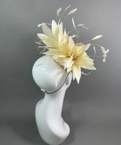 THG5361*The Hat Girls Best