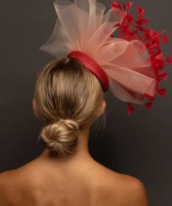 THG4300*The Hat Girls Best