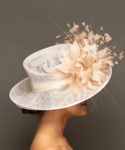 THG9253*The Hat Girls New