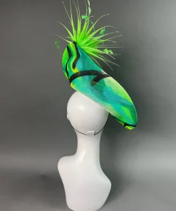 THG3804*The Hat Girls Online