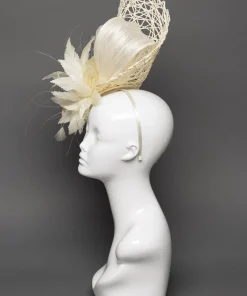 THG3539*The Hat Girls New