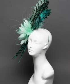 THG3052*The Hat Girls New