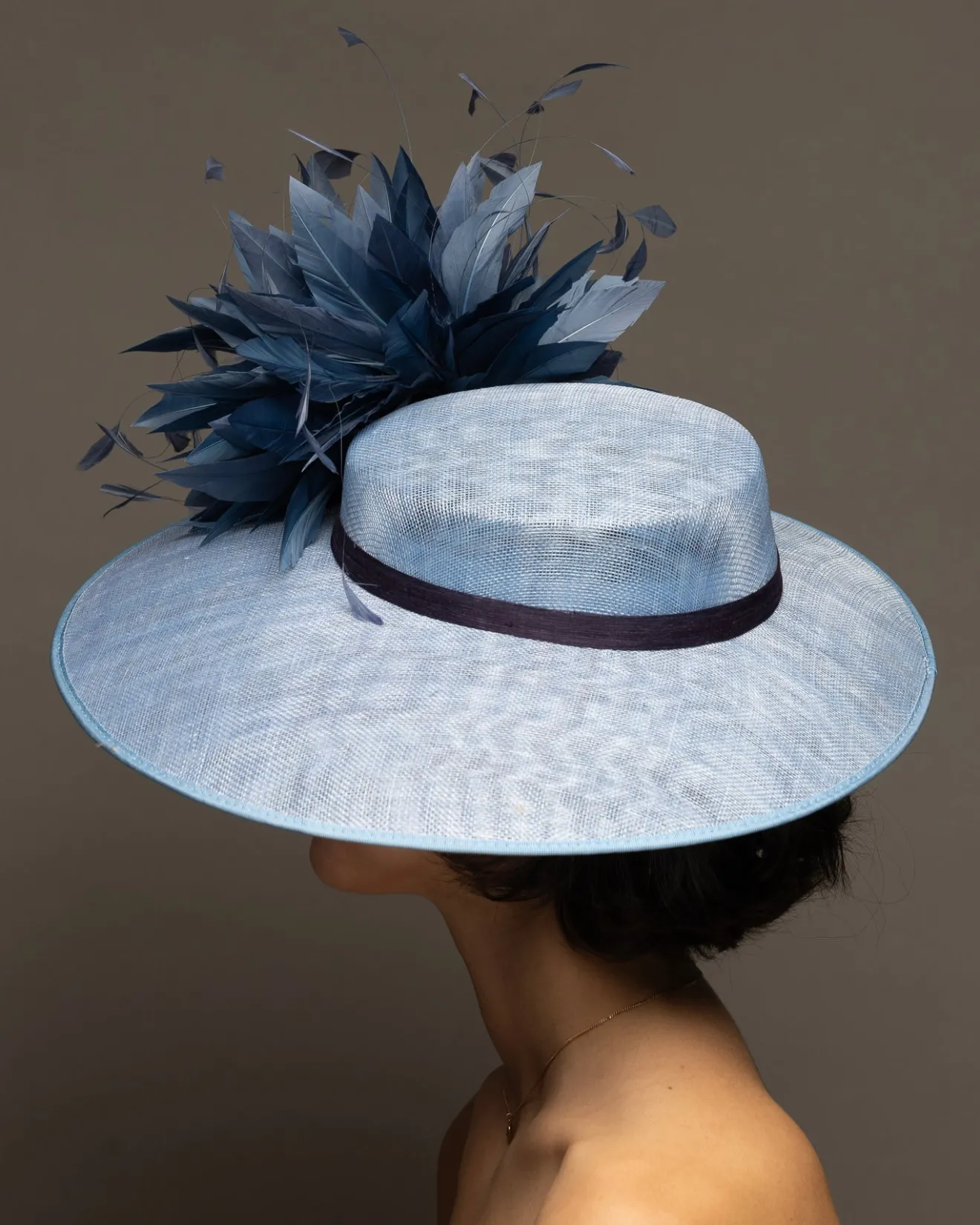 THG8324*The Hat Girls Online