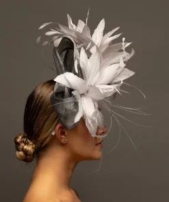 THG8393*The Hat Girls New