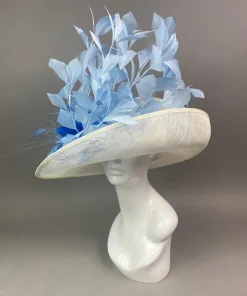 THG7479*The Hat Girls Best