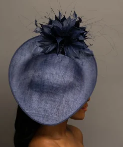 THG7201*The Hat Girls Online