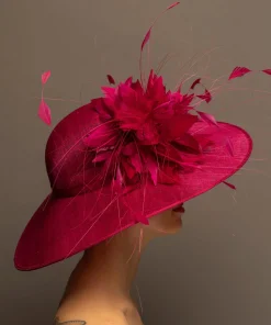 THG7032*The Hat Girls Online