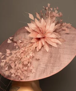 THG6933*The Hat Girls Hot