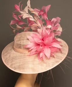 THG6461*The Hat Girls Online