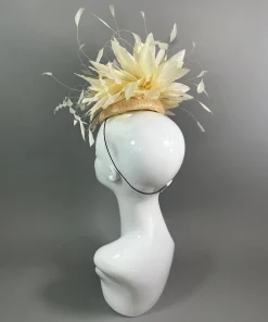 THG5361*The Hat Girls Best