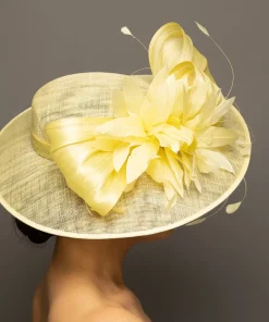 THG5143*The Hat Girls Online