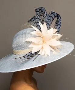 THG5026*The Hat Girls New