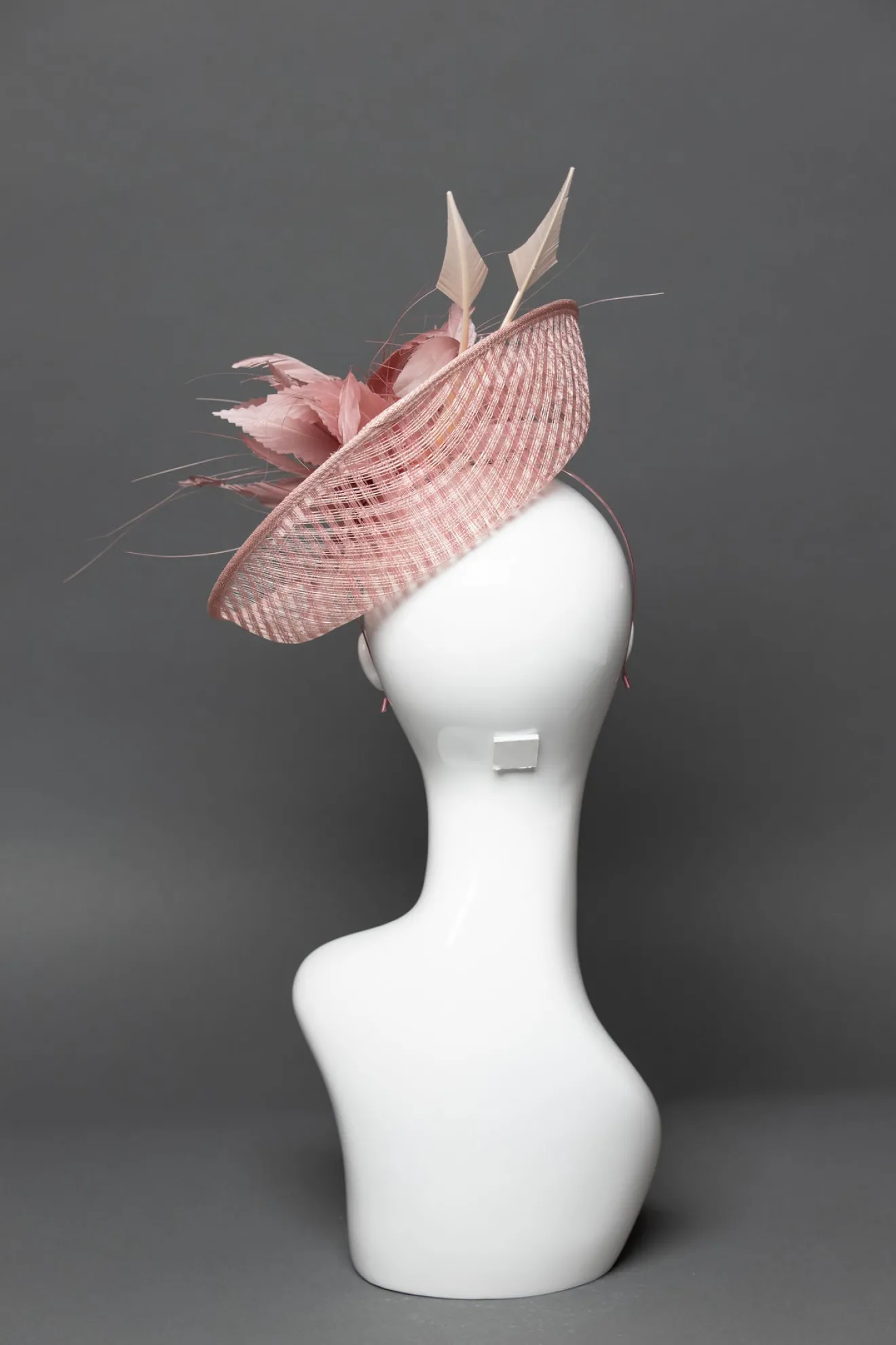 THG3460*The Hat Girls Online