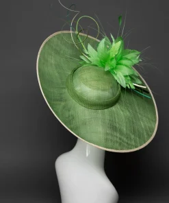 THG3396*The Hat Girls New