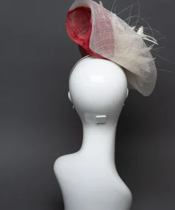 THG2529*The Hat Girls Best