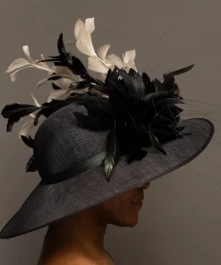 THG9087*The Hat Girls Best