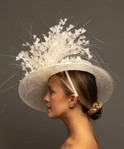 THG8018*The Hat Girls Best