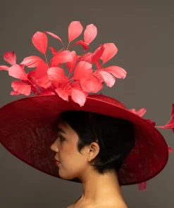 THG8333*The Hat Girls Online