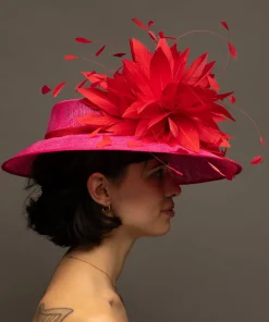 THG8320*The Hat Girls Online