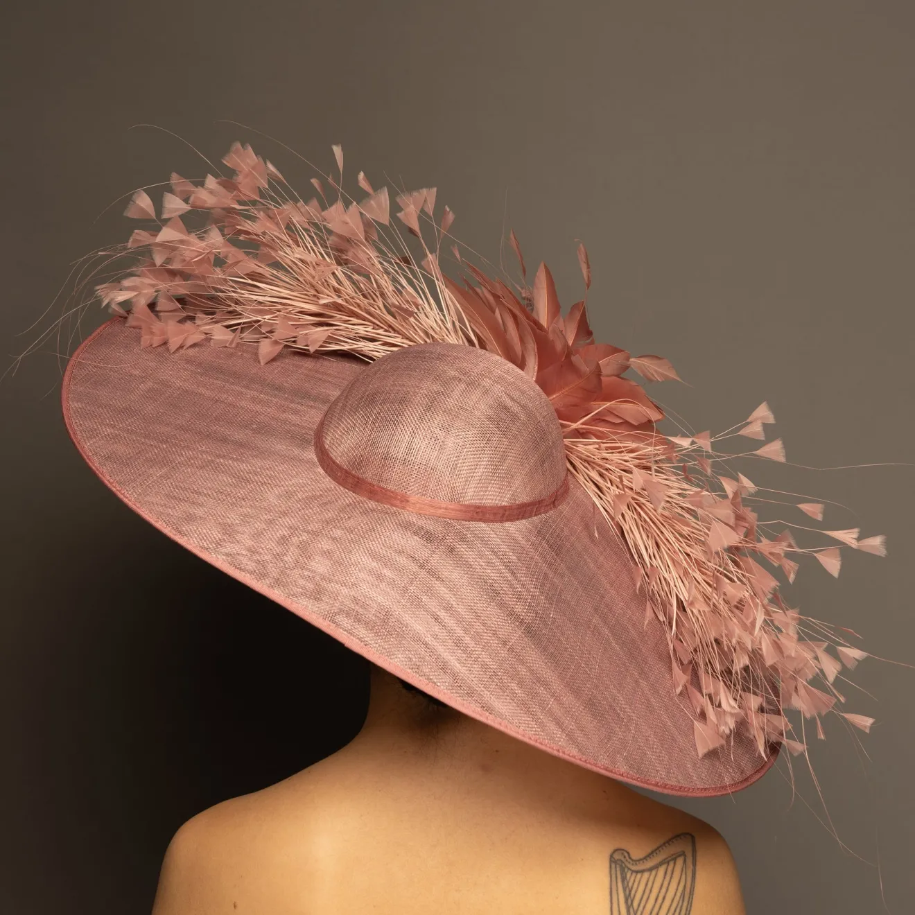 THG6933*The Hat Girls Hot