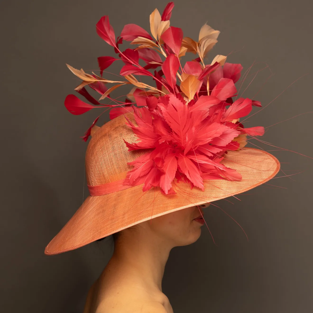 THG6888*The Hat Girls New