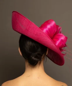 THG6787*The Hat Girls New