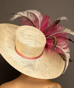 THG6778*The Hat Girls New