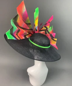 THG3828*The Hat Girls Online