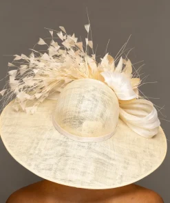 THG9135*The Hat Girls Online